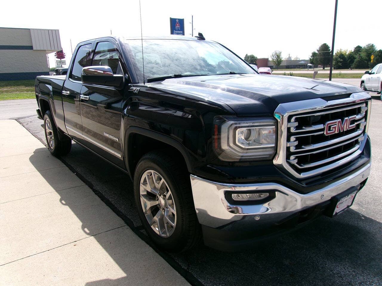 2016 GMC Sierra 1500 — photo 4 of 12