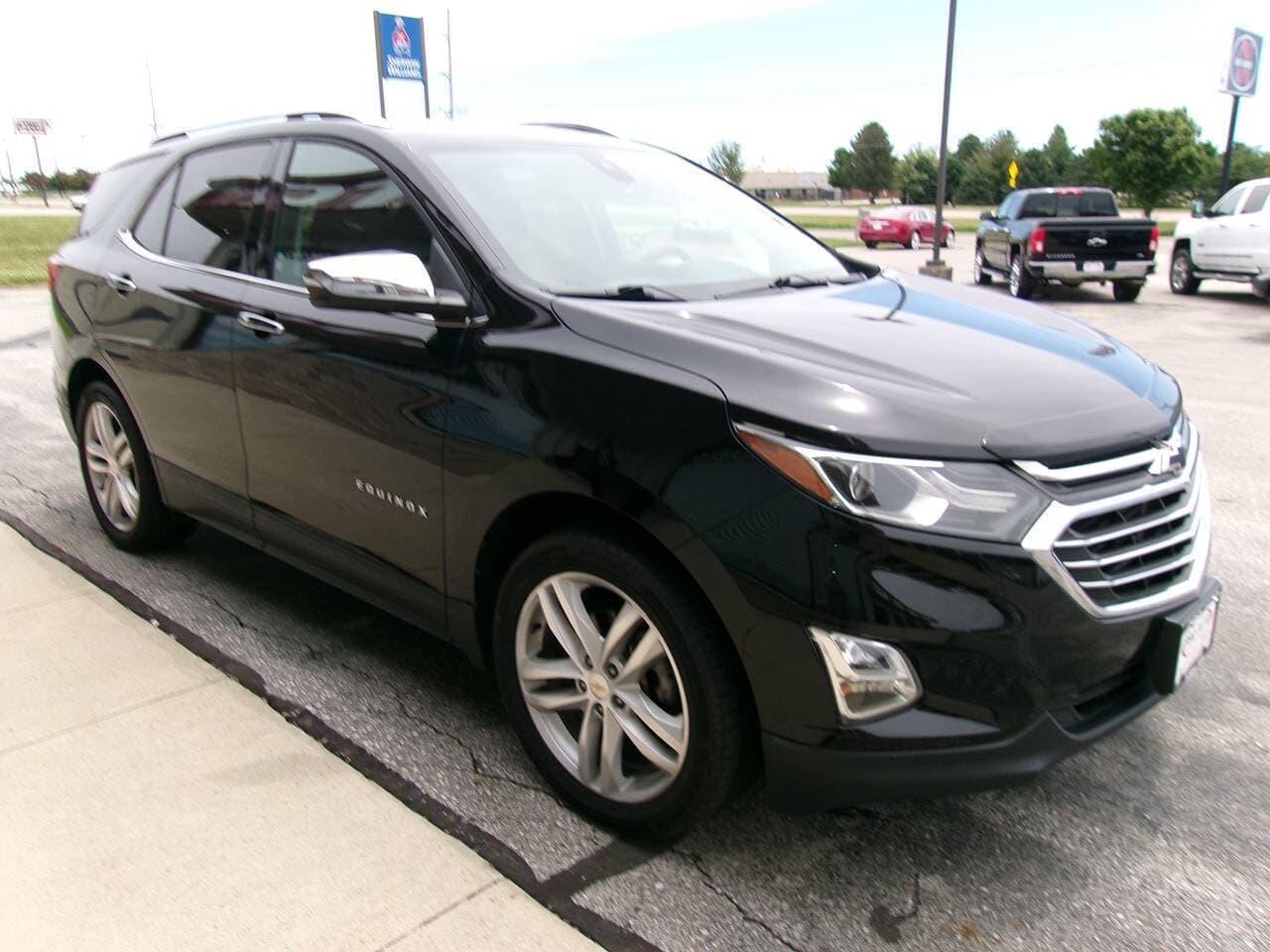 2018 Chevrolet Equinox — photo 4 of 12