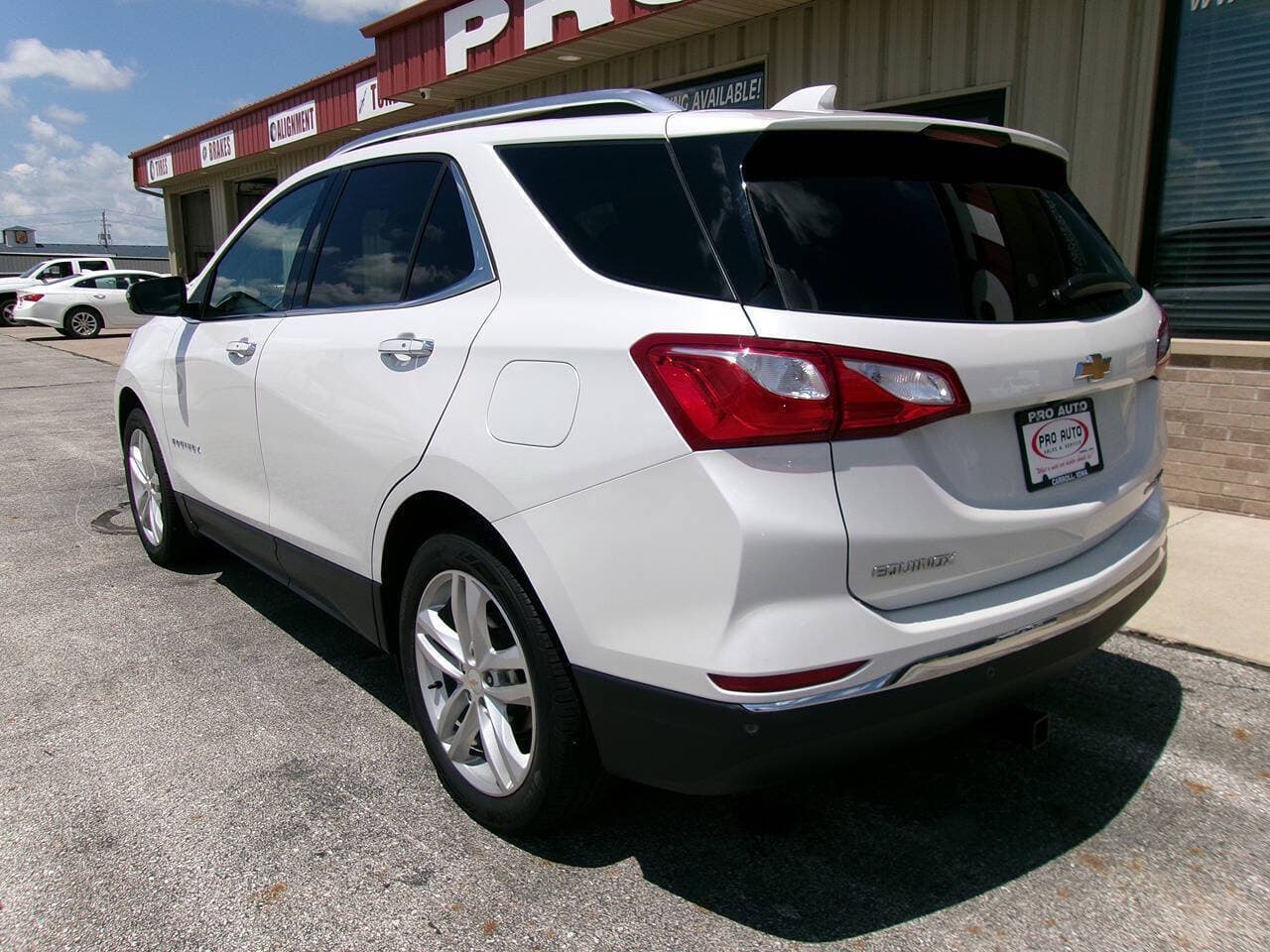 2018 Chevrolet Equinox — photo 7 of 12