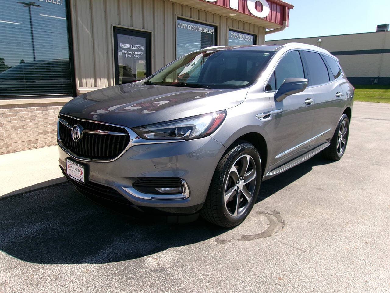 2020 Buick Enclave — photo 2 of 12