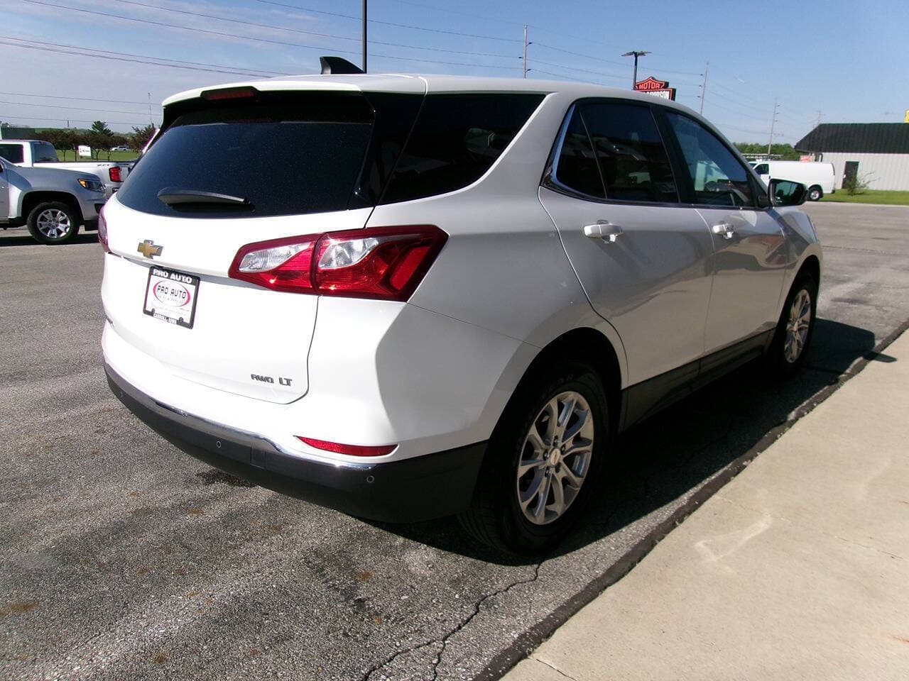 2021 Chevrolet Equinox — photo 5 of 12