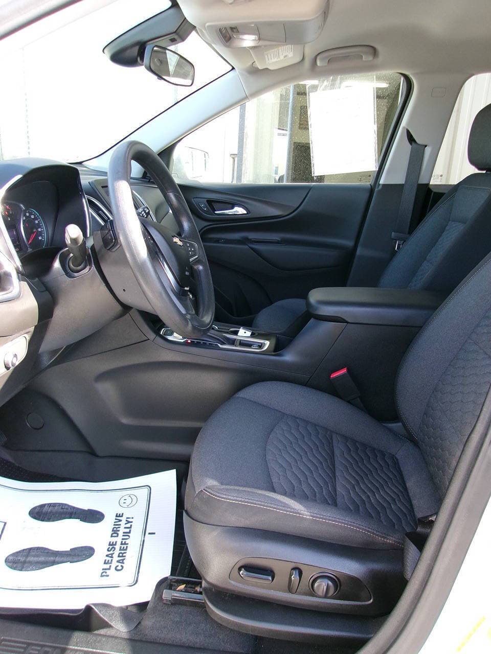 2021 Chevrolet Equinox — photo 9 of 12