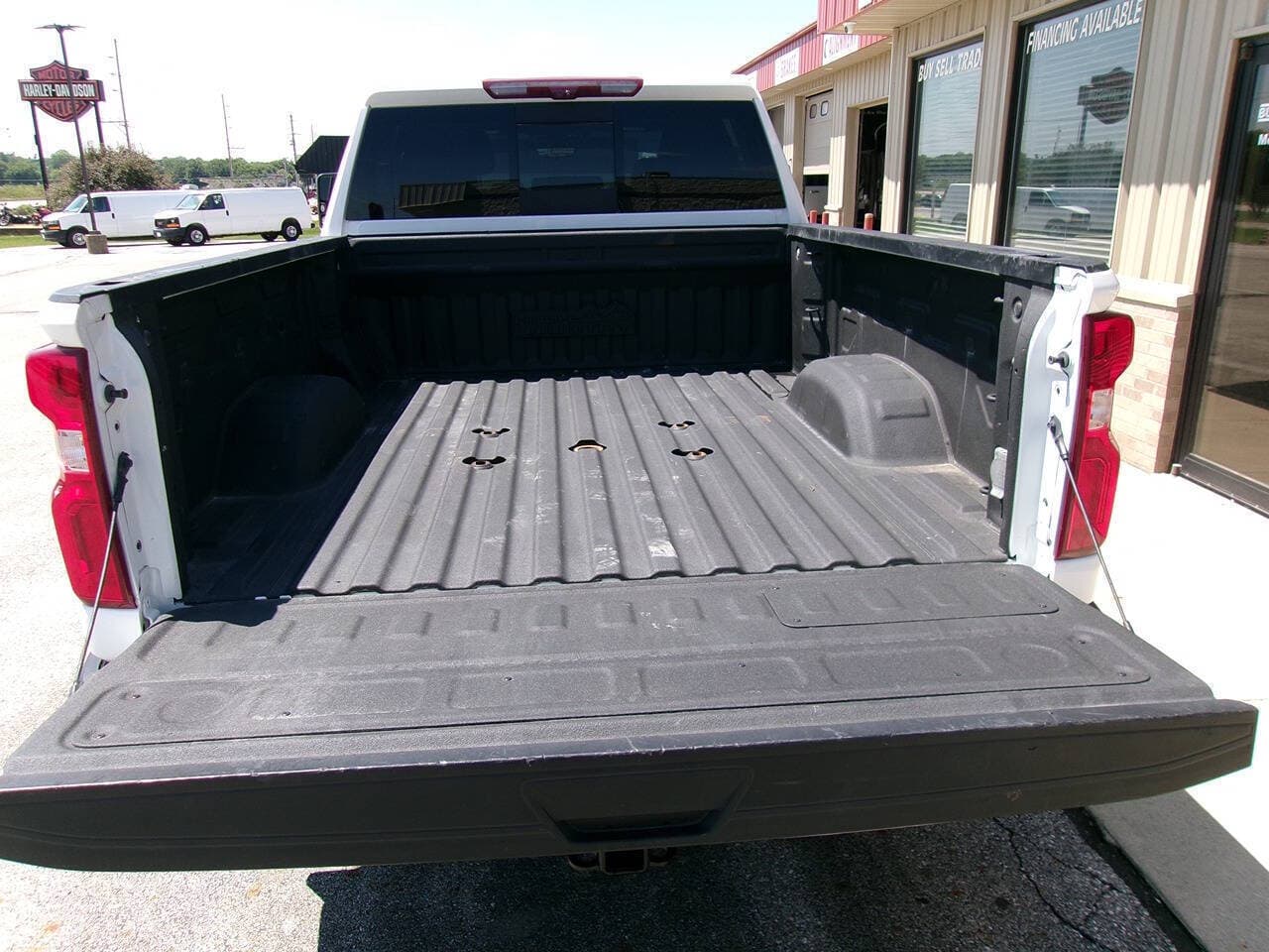 2023 Chevrolet Silverado 2500HD — photo 7 of 12