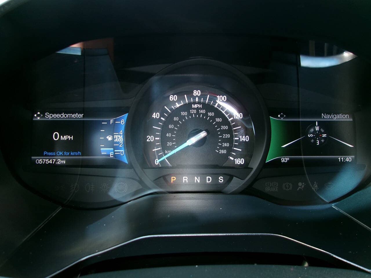 2017 Ford Edge — photo 11 of 23