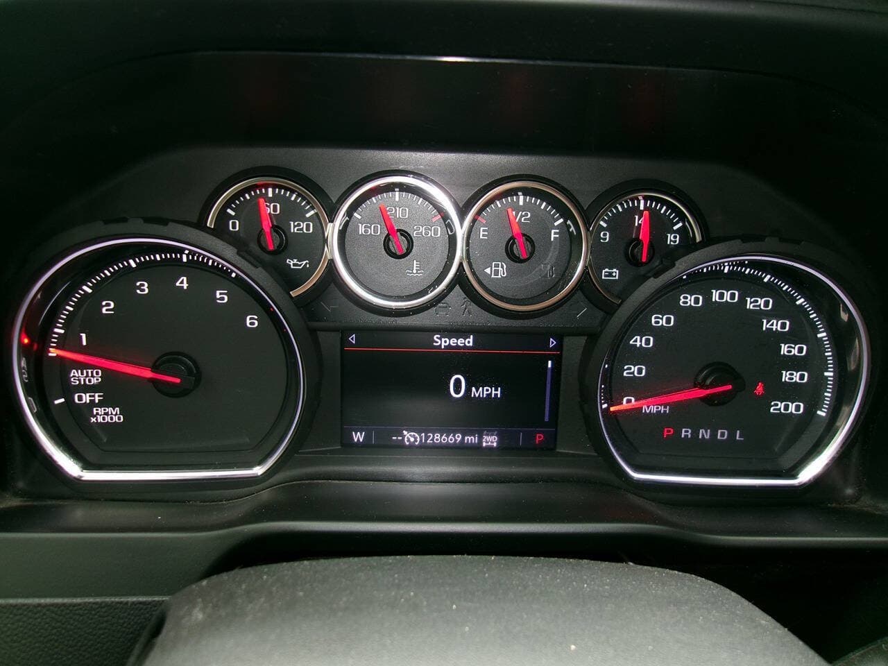 2019 Chevrolet Silverado 1500 — photo 11 of 21