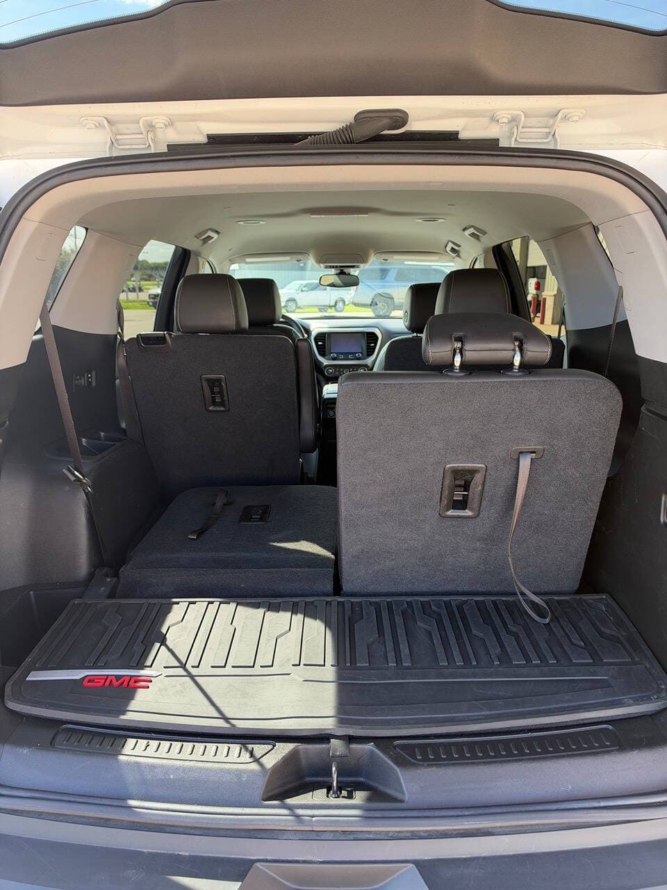 2023 GMC Acadia — photo 16 of 16
