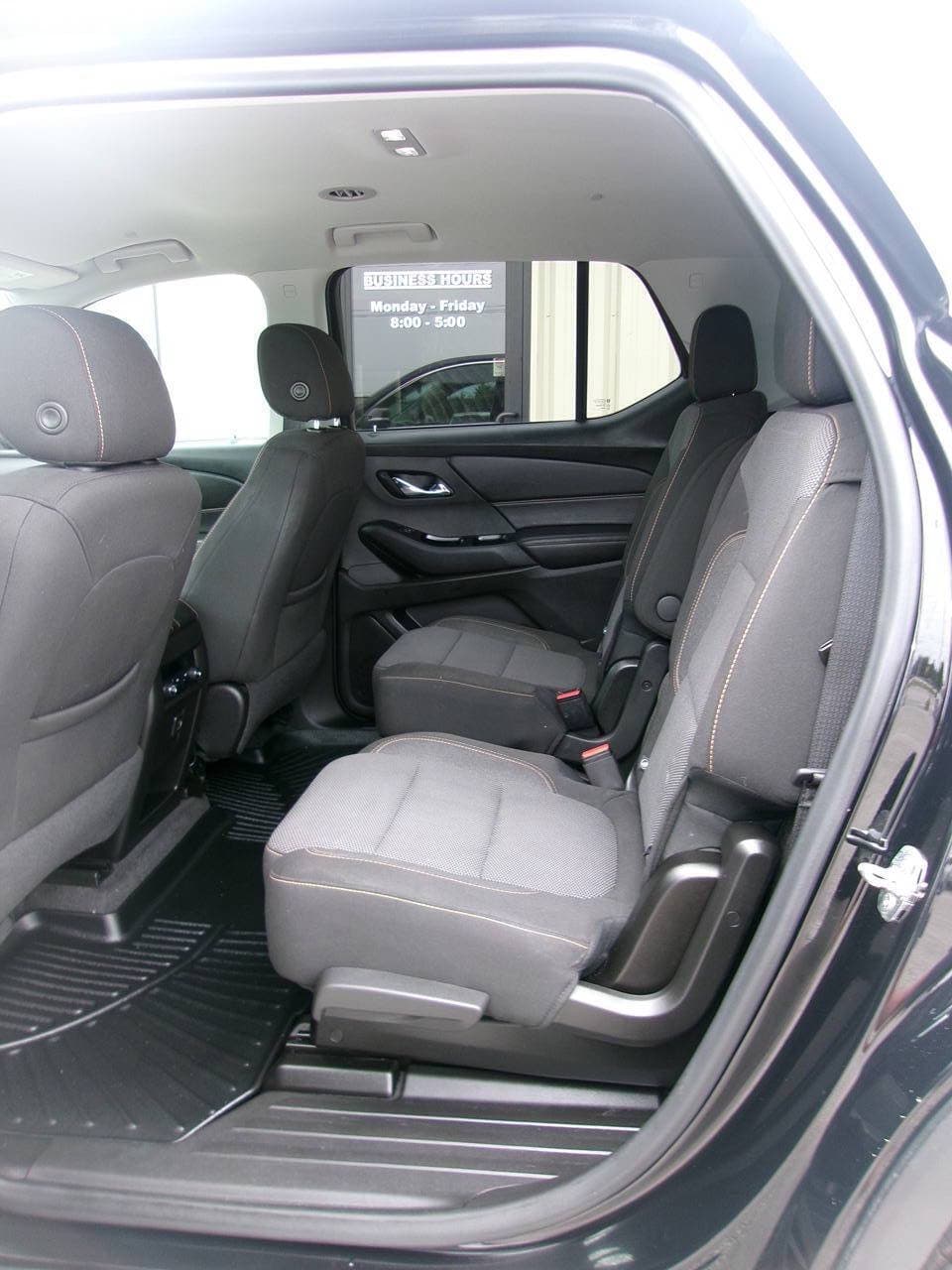 2019 Chevrolet Traverse — photo 18 of 25