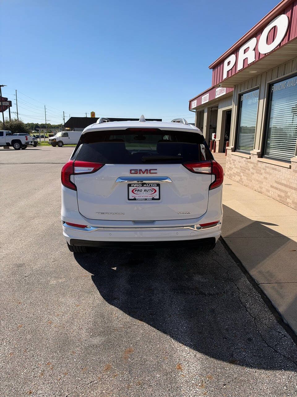2024 GMC Terrain — photo 6 of 17