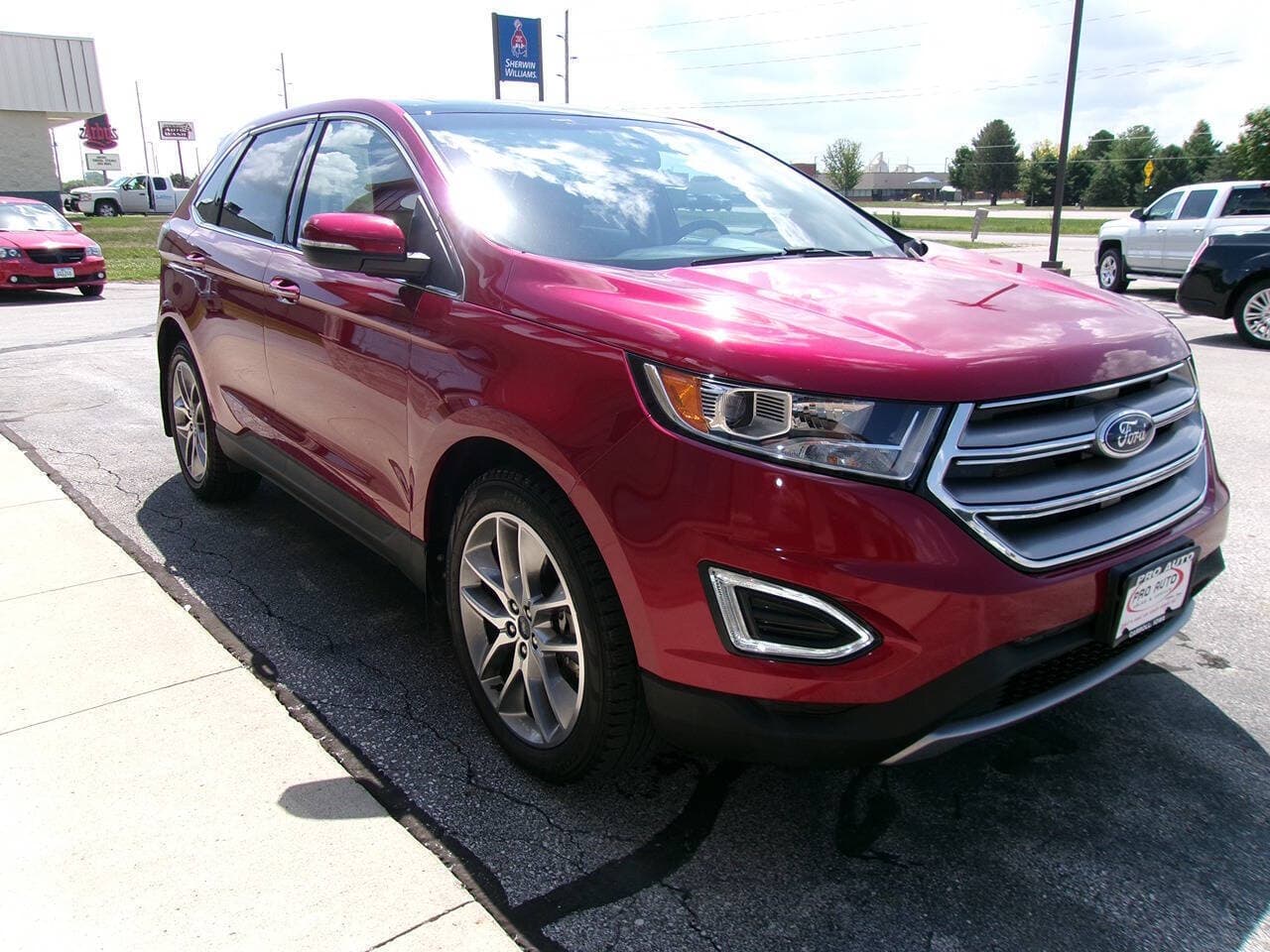2017 Ford Edge — photo 4 of 23