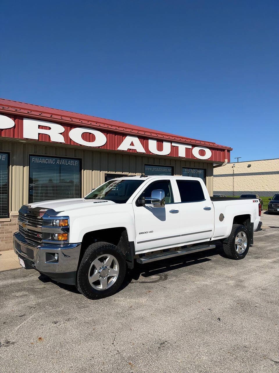 2015 Chevrolet Silverado 2500HD — photo 2 of 15