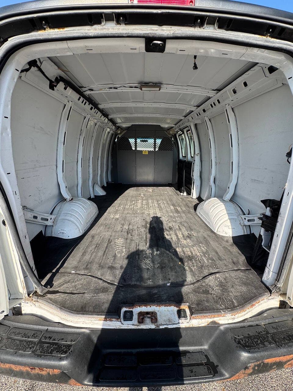 2013 GMC Savana Cargo Base - Photo 4