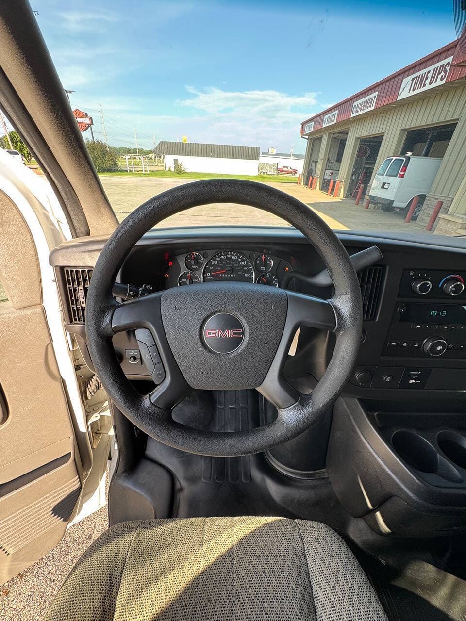2013 GMC Savana Cargo Base - Photo 11