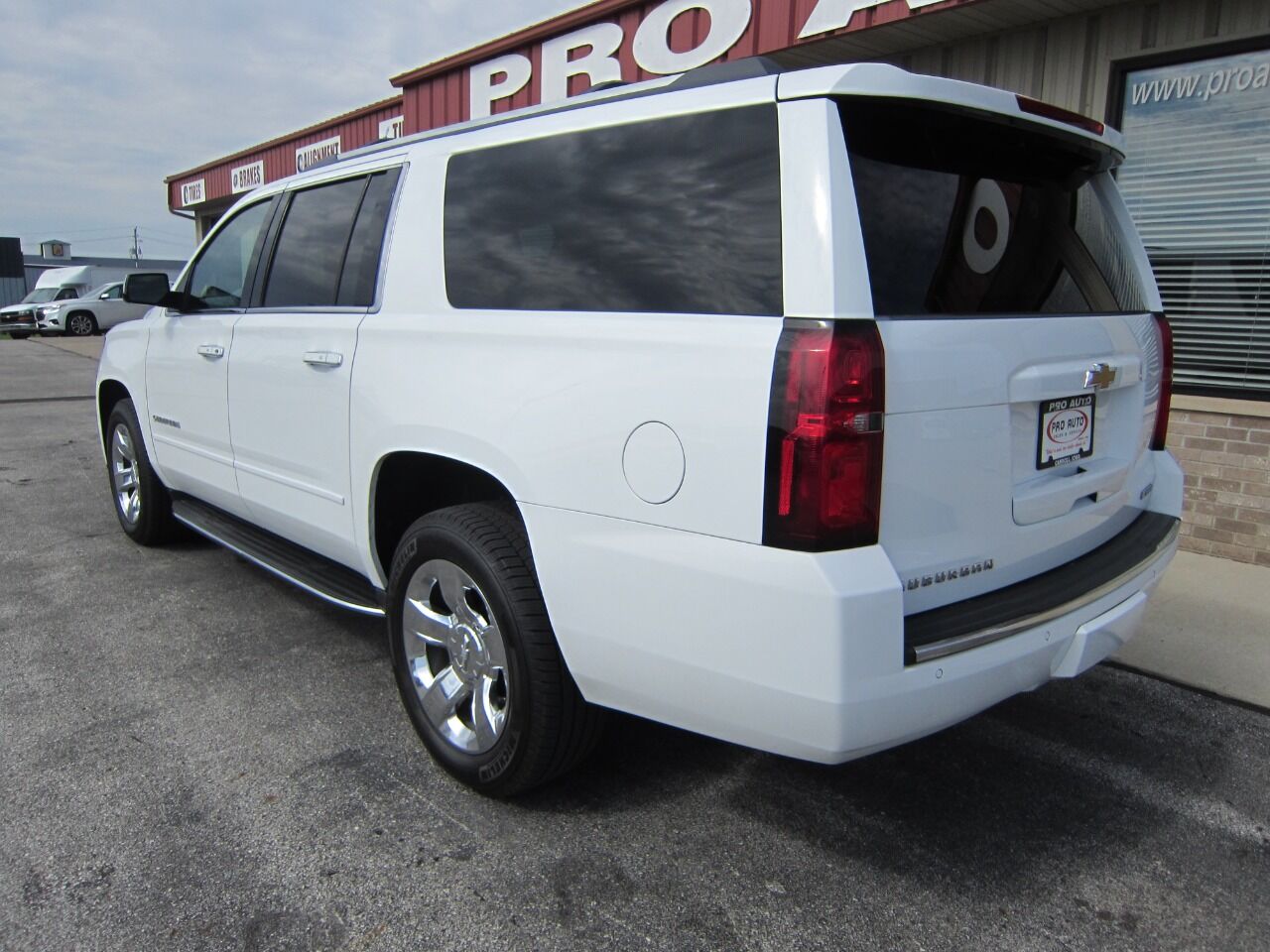 2018 Chevrolet Suburban Pro Auto Sales & Service
