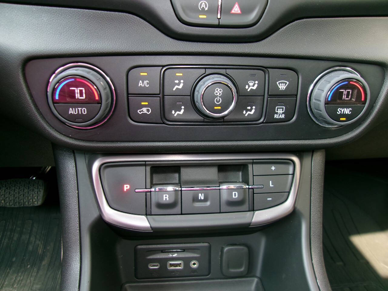 2023 GMC Terrain
