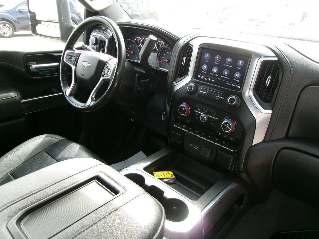 2022 Chevrolet Silverado 2500HD LTZ - Photo 20