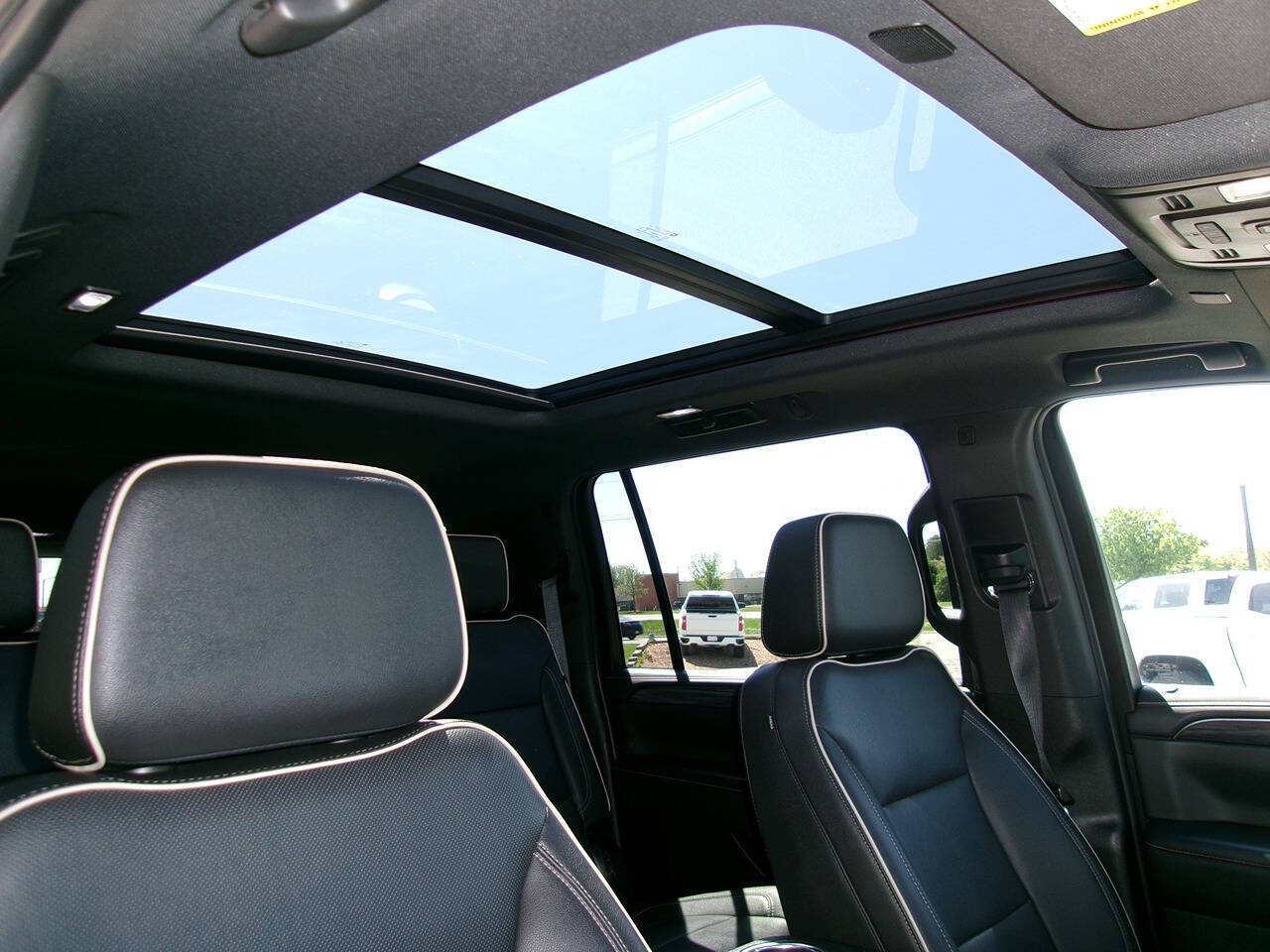2022 GMC Yukon XL