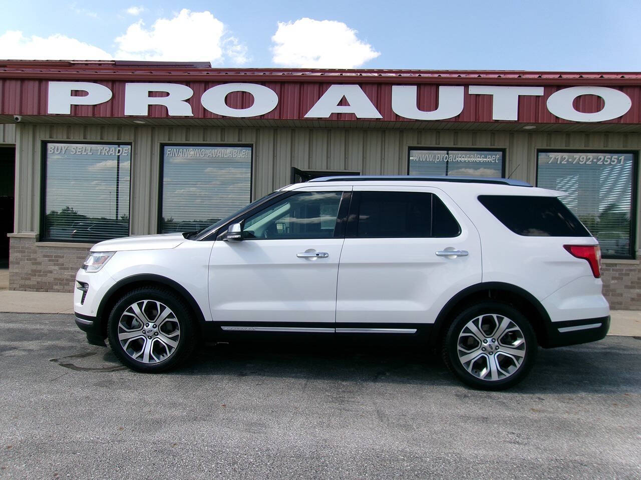 2019 Ford Explorer Platinum 4WD's photo