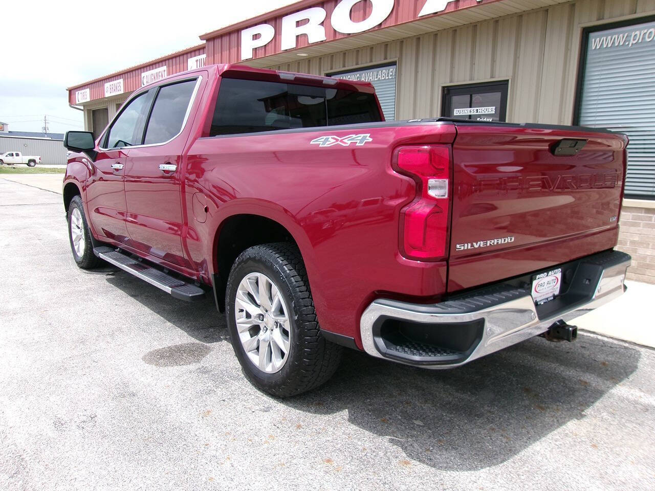 2019 Chevrolet Silverado 1500 LTZ - Photo 7