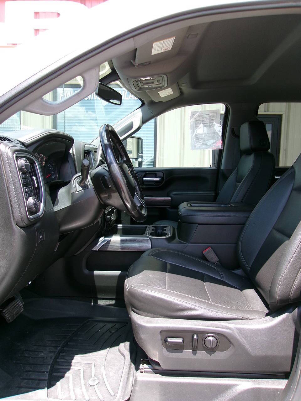 2021 Chevrolet Silverado 2500HD LTZ - Photo 10