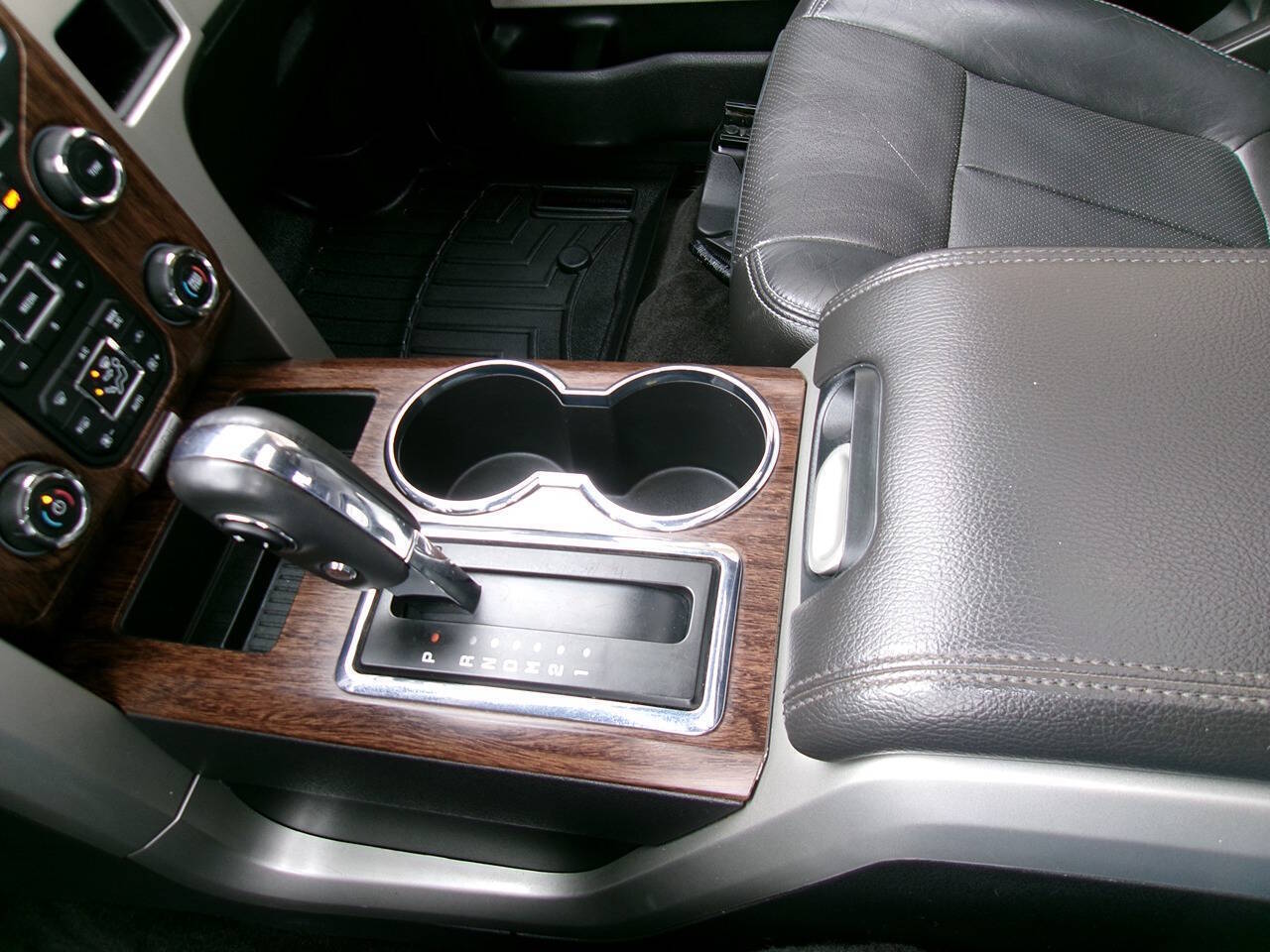 2014 Ford F-150 Lariat - Photo 17