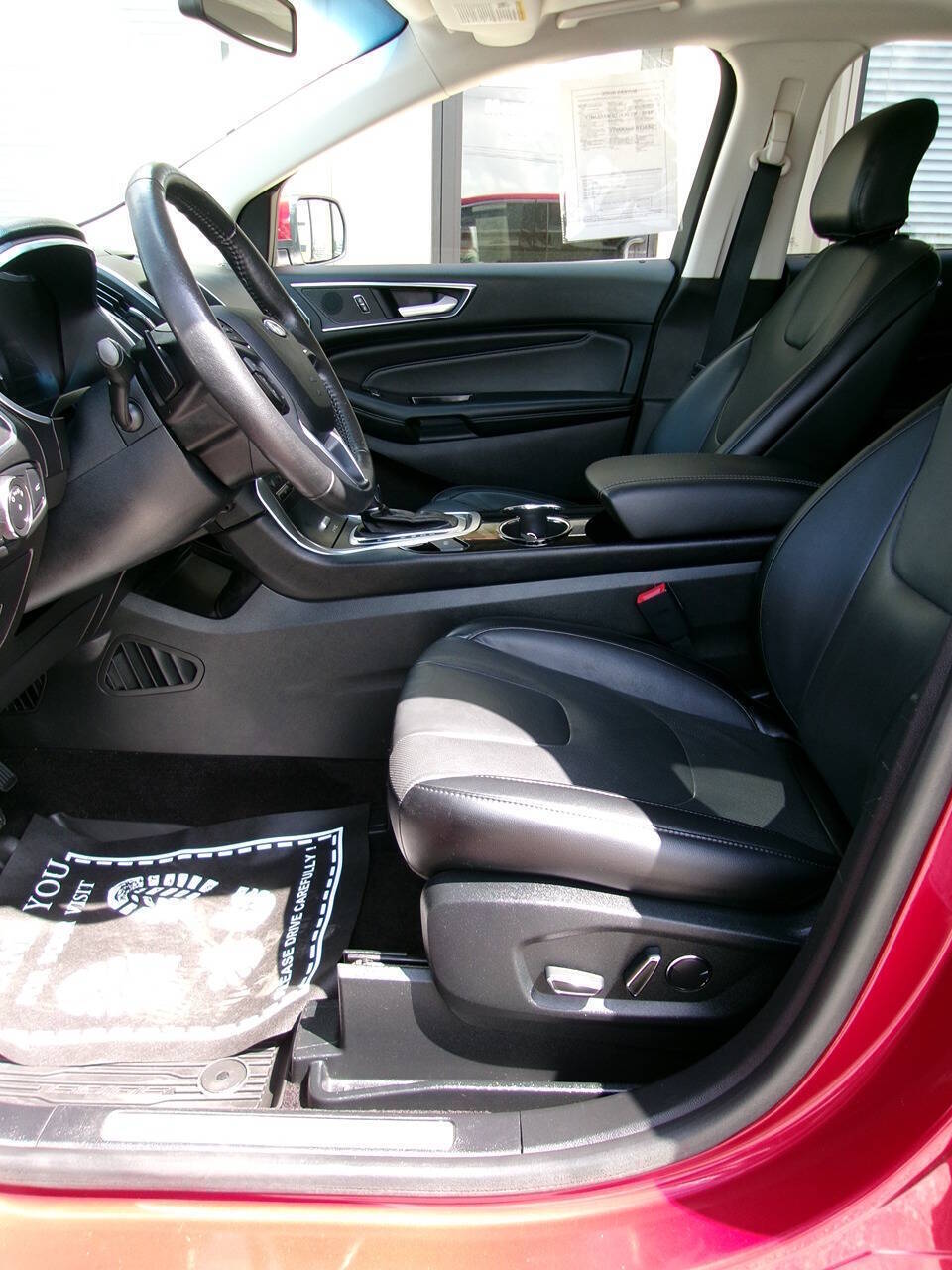 2017 Ford Edge