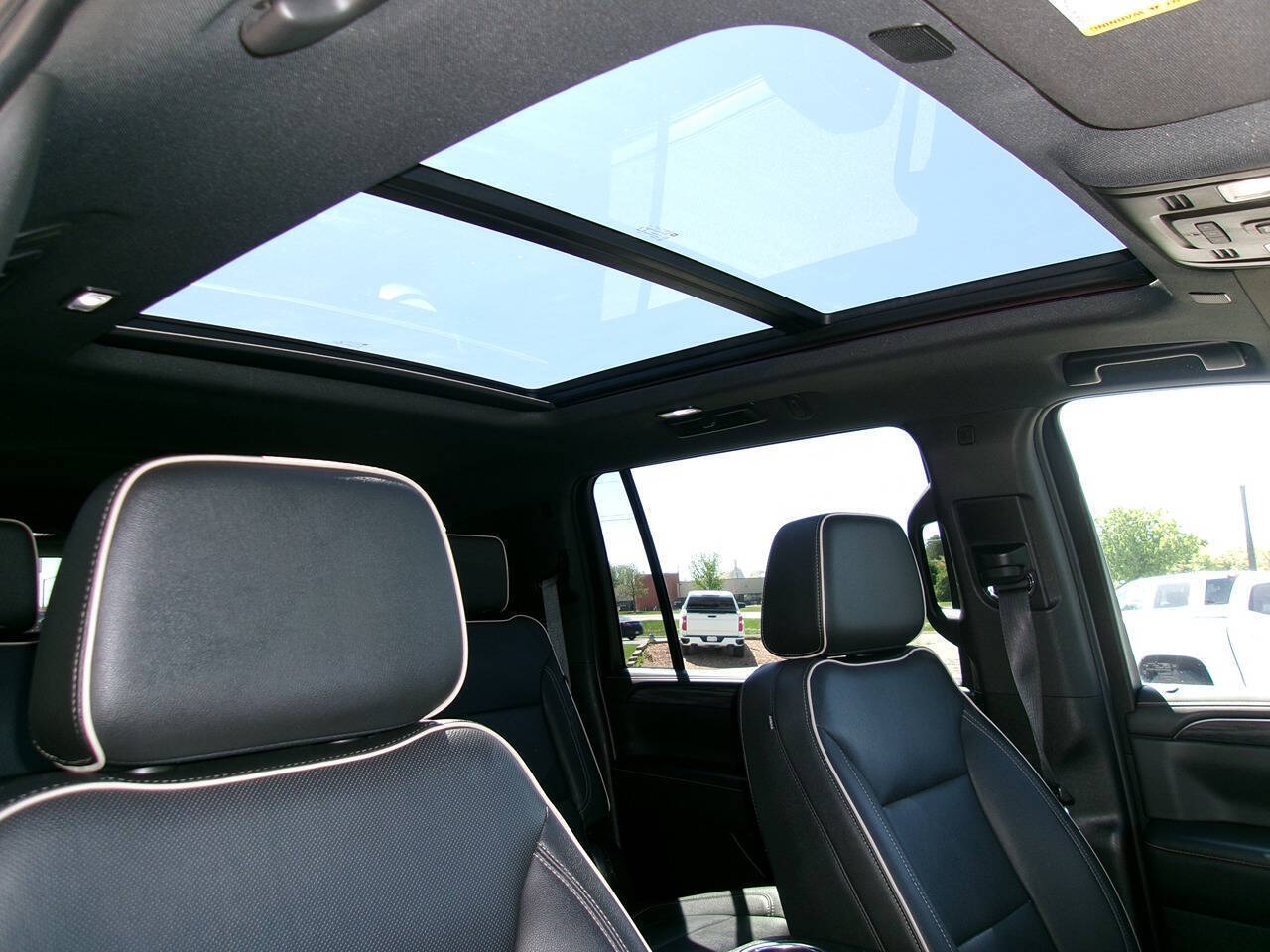 2022 GMC Yukon XL