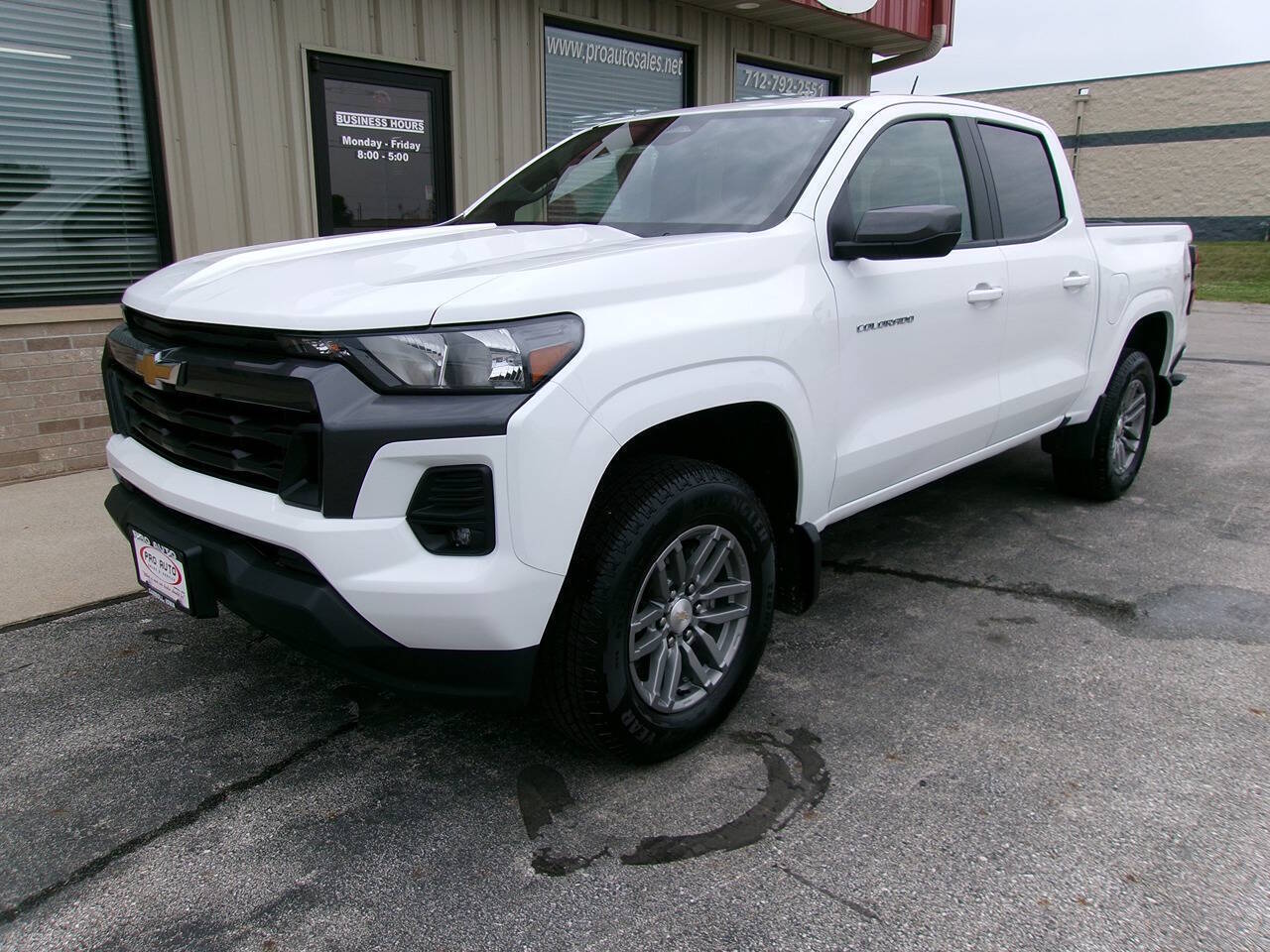 2024 Chevrolet Colorado